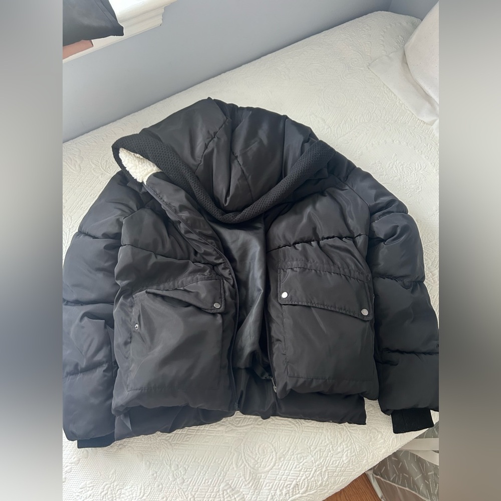 cropped puffer jacket